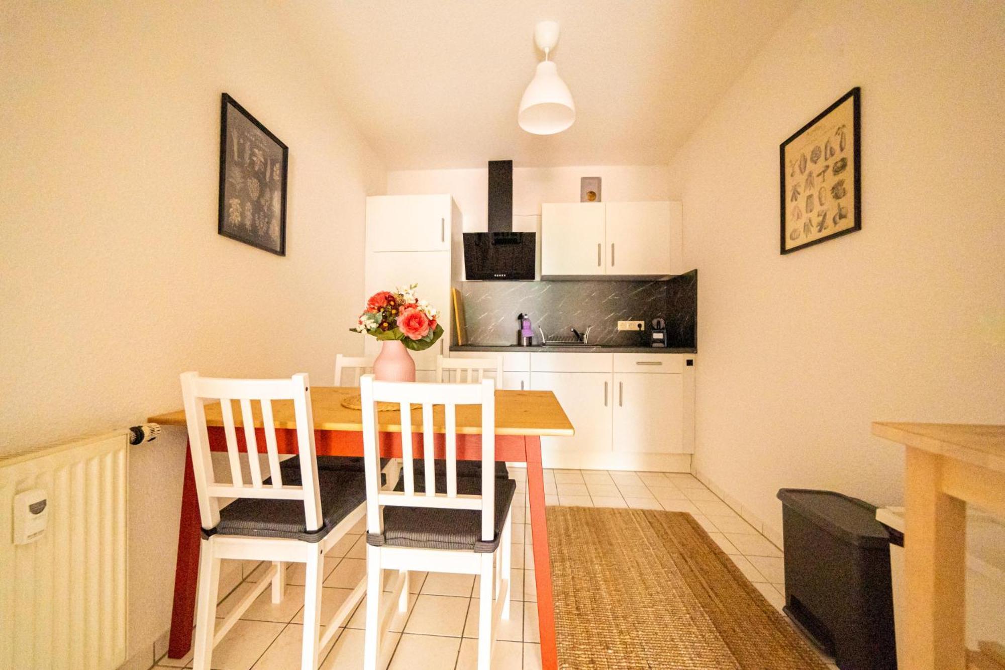 Fullhouse - Eisenach - K70 Apartments - Elevator - Balcony - Smarttv ภายนอก รูปภาพ