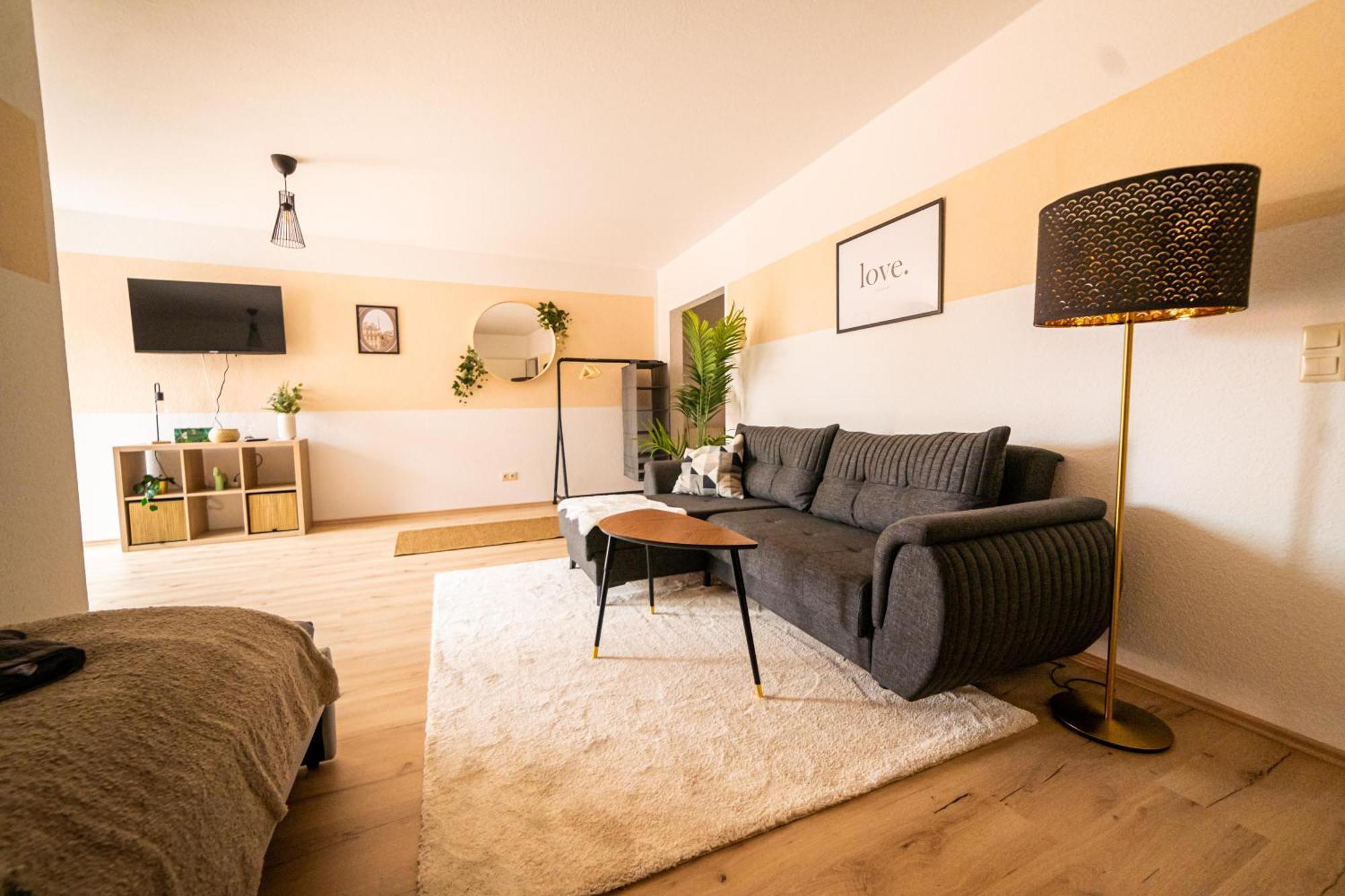 Fullhouse - Eisenach - K70 Apartments - Elevator - Balcony - Smarttv ภายนอก รูปภาพ