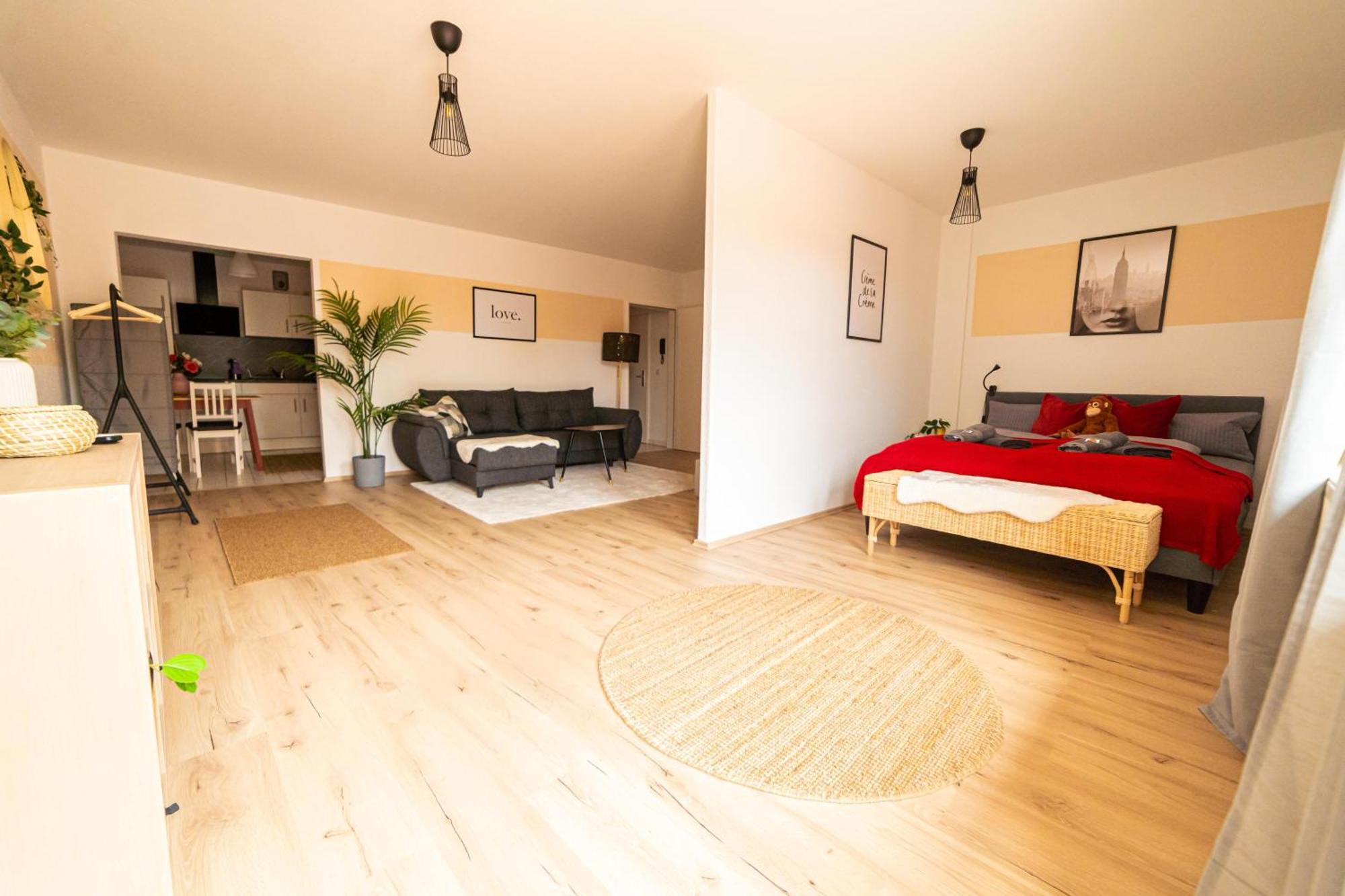 Fullhouse - Eisenach - K70 Apartments - Elevator - Balcony - Smarttv ภายนอก รูปภาพ